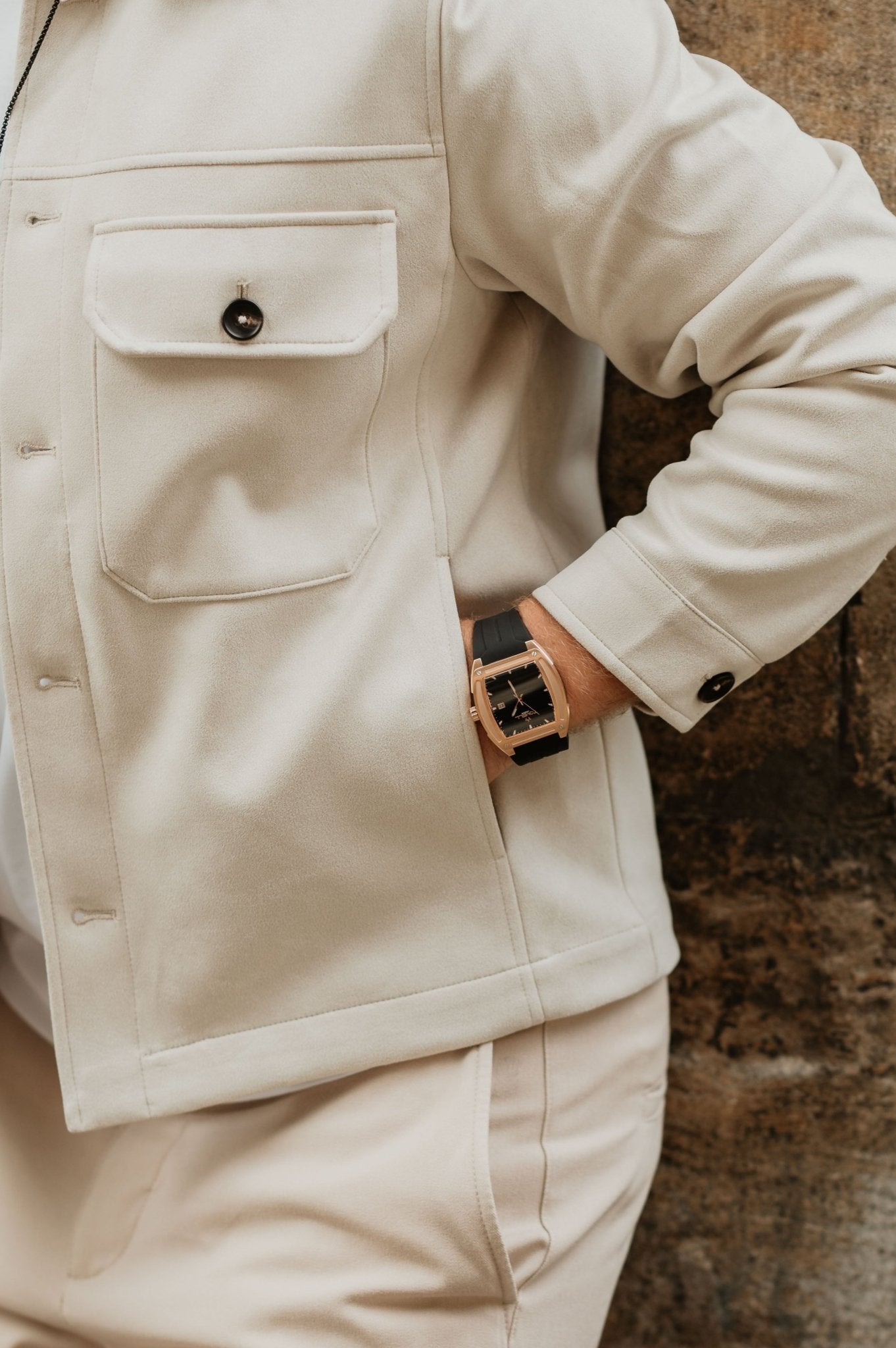 365 ROSE TITAN - Crystal Daiva